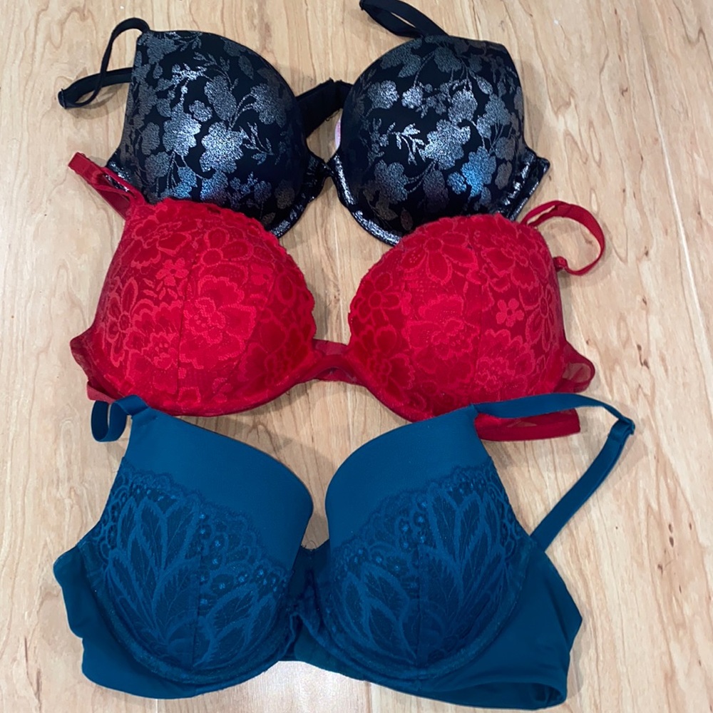 Victoria secret bras push up full coverage 36C